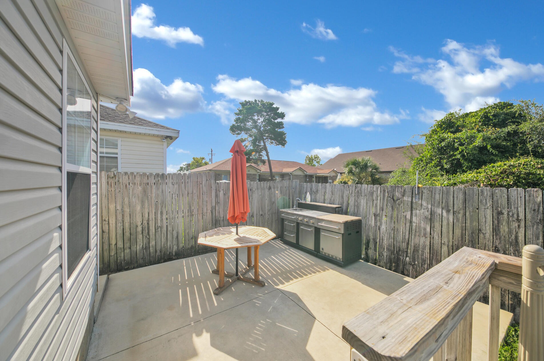 251 Bent Arrow Dr, Destin FL  32541-2551 exterior