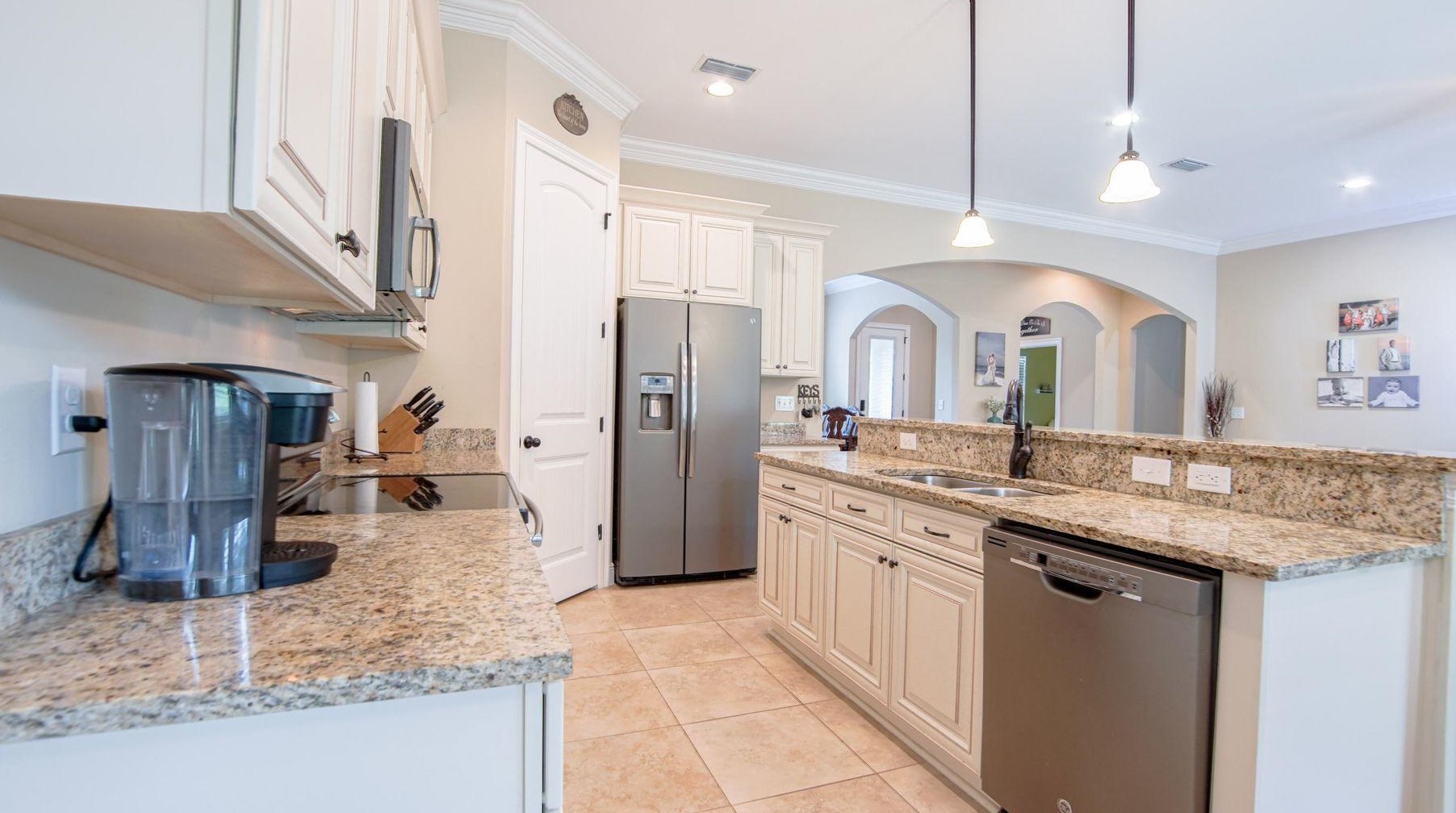 420 Shoal River Dr, Crestview FL  32539-8372 exterior