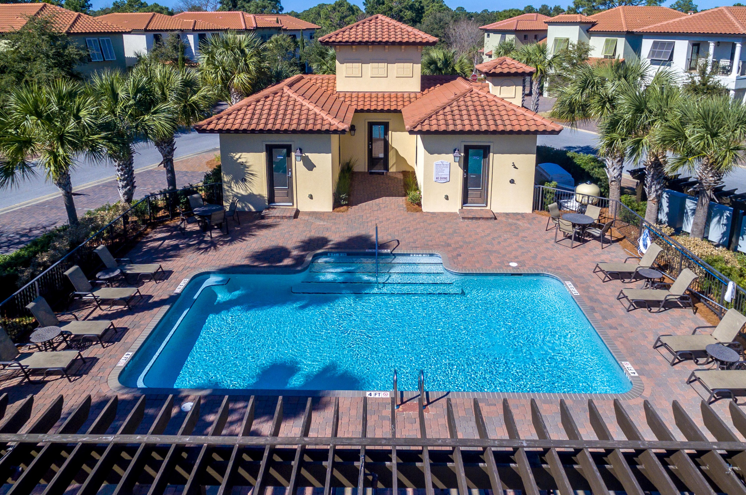 1843 Boardwalk Dr, Destin FL 32550-5896 exterior