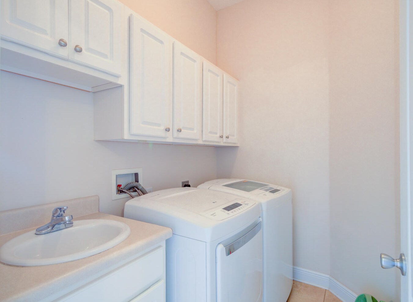 2895 Chanterelle Cv, Crestview FL  32539-4356 exterior