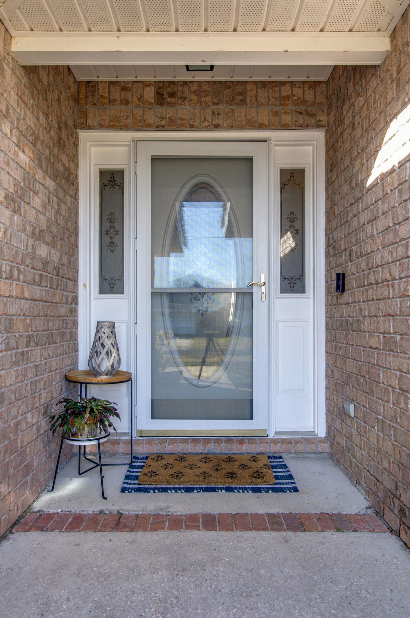 561 Rough Leaf Ln, Mary Esther FL  32569-2184 exterior