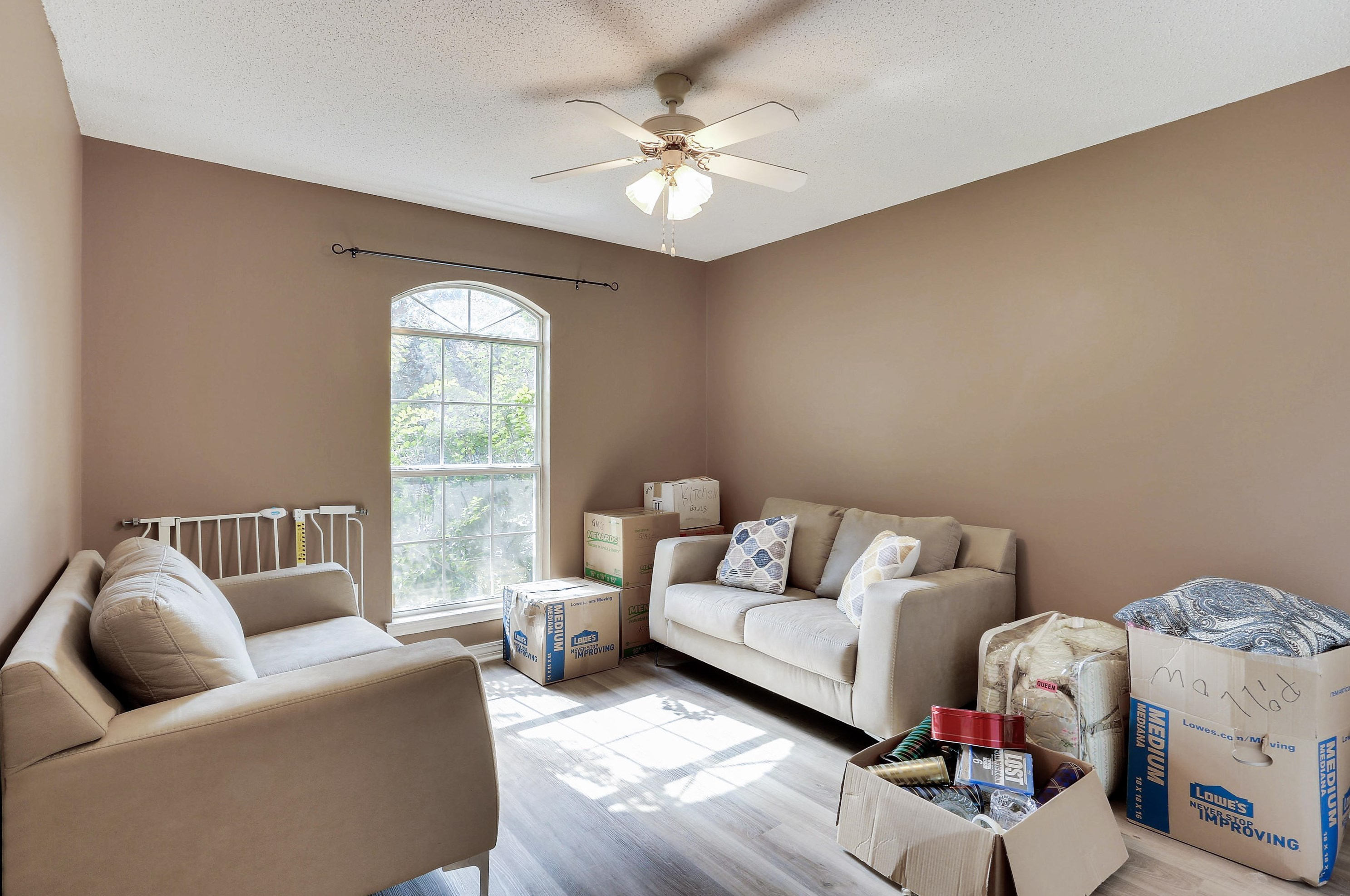 4829 Acorn Dr, Crestview FL  32539-6403 exterior