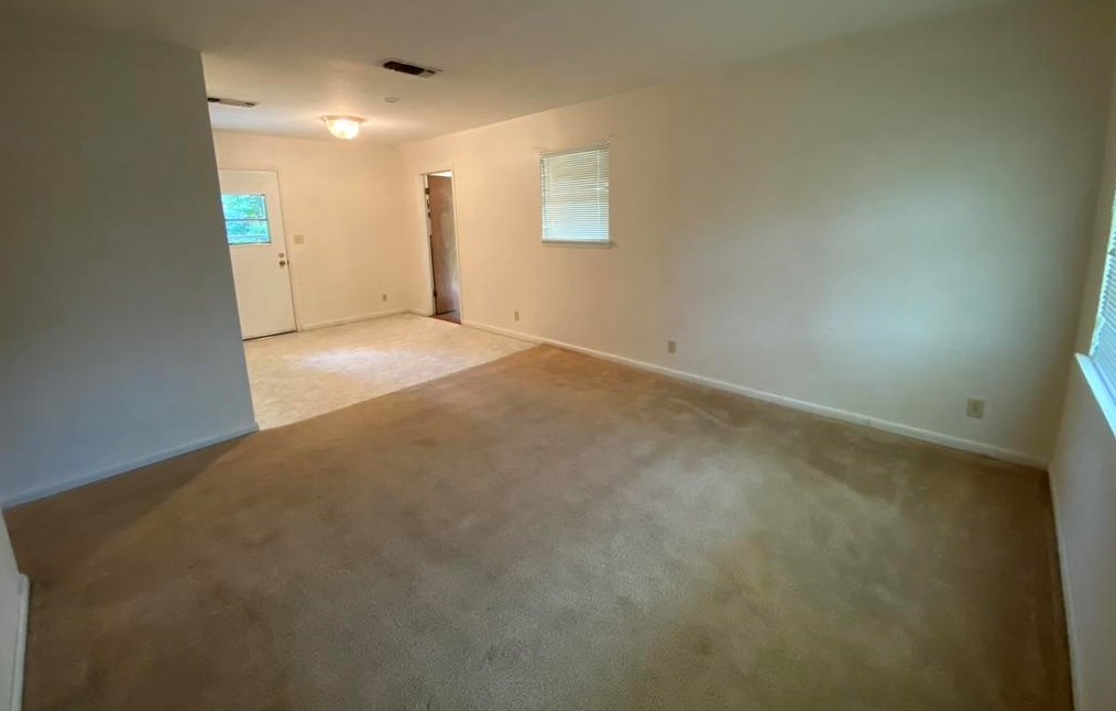 205 Powell Dr, Crestview FL  32536-1623 exterior