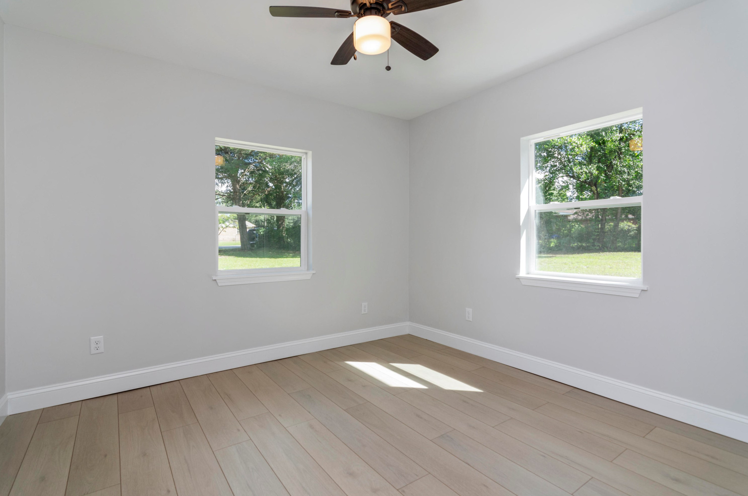 110 Butler Cir, Crestview FL  32536-2418 exterior