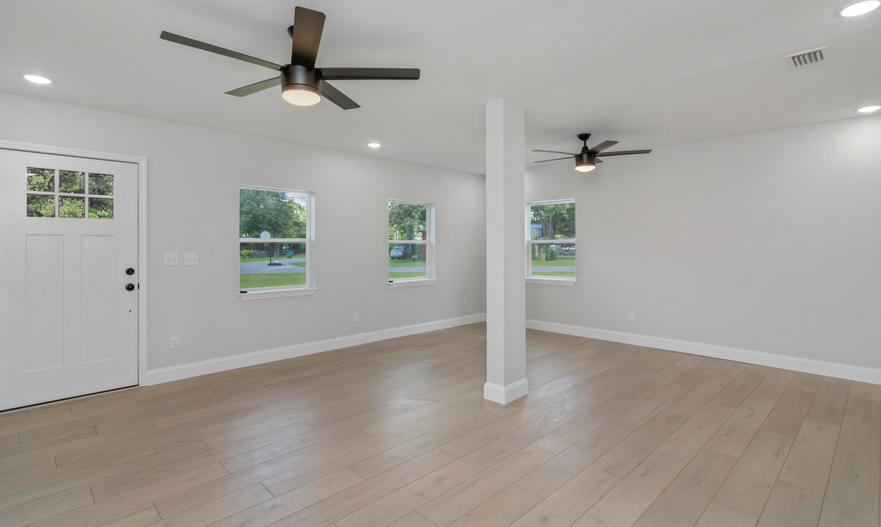 110 Butler Cir, Crestview FL  32536-2418 exterior