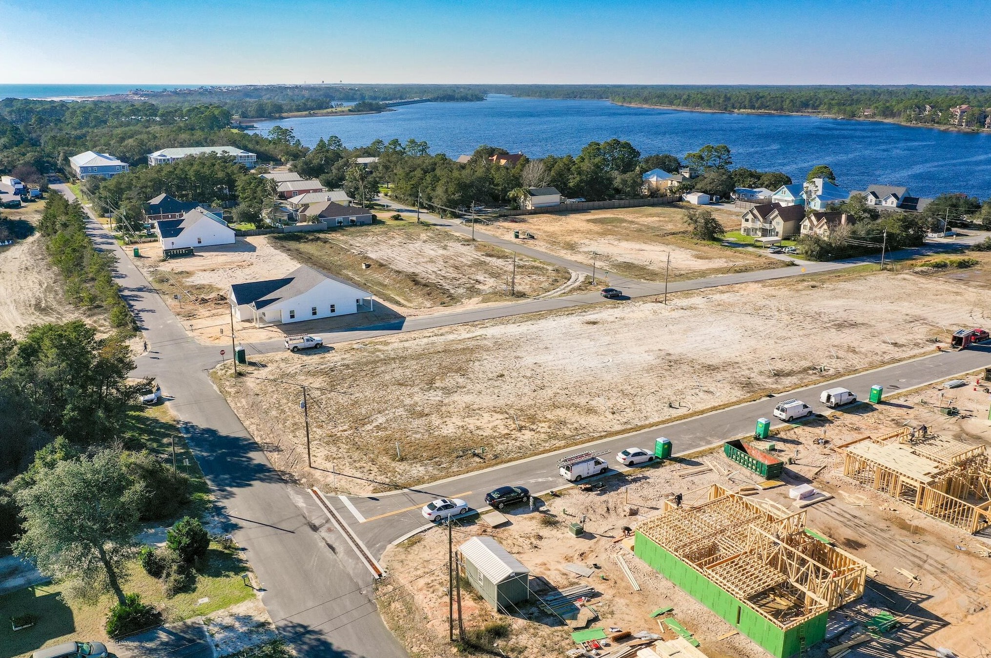 22802 Lakeview Dr, Panama City FL  32413-1124 exterior