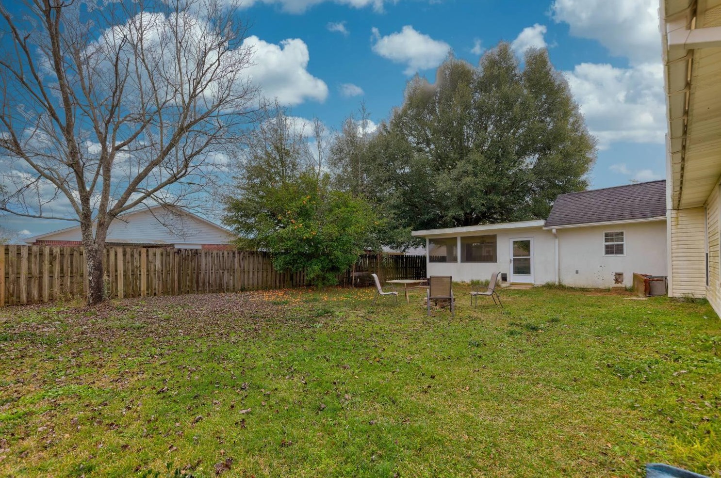 15 Holly Rd, Crestview FL  32539-7324 exterior