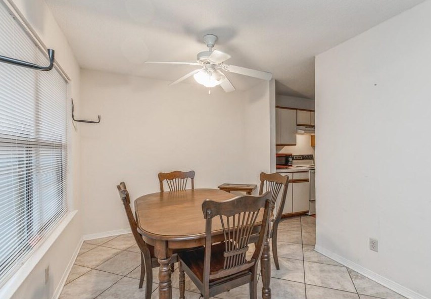 19 Falcon Ridge Ln, Fort Walton Beach FL  32547-2366 exterior