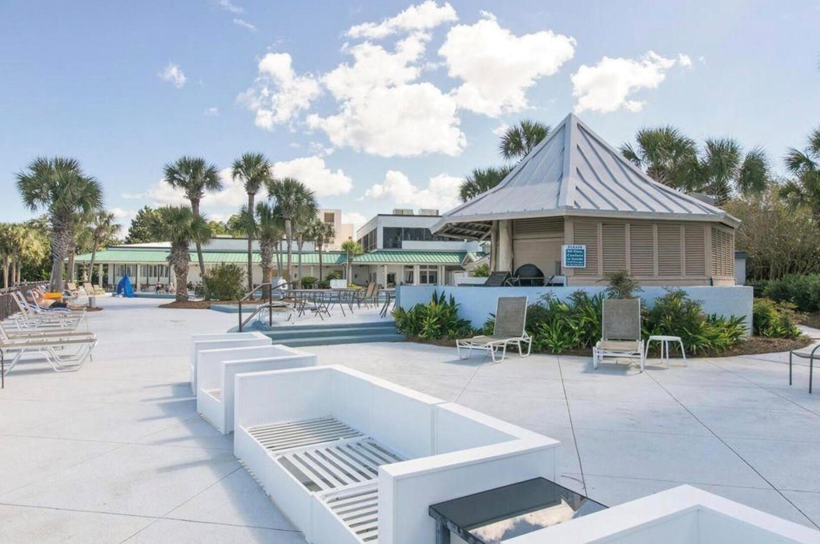 200 Sandestin Blvd, Destin FL 32550-7210 exterior