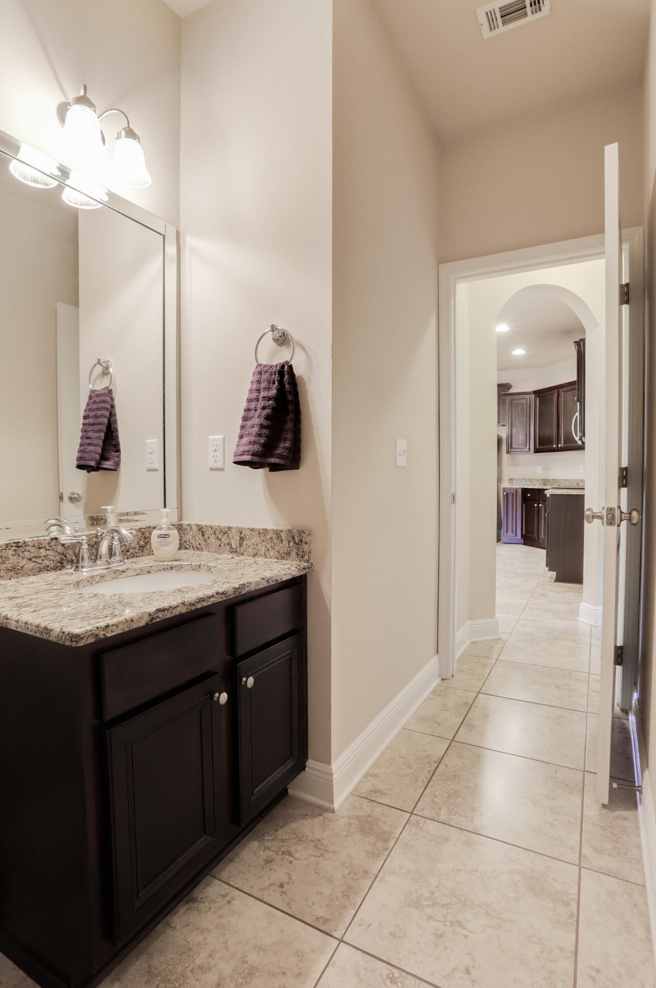 225 Paradise Palm Cir, Crestview FL  32536-5600 exterior