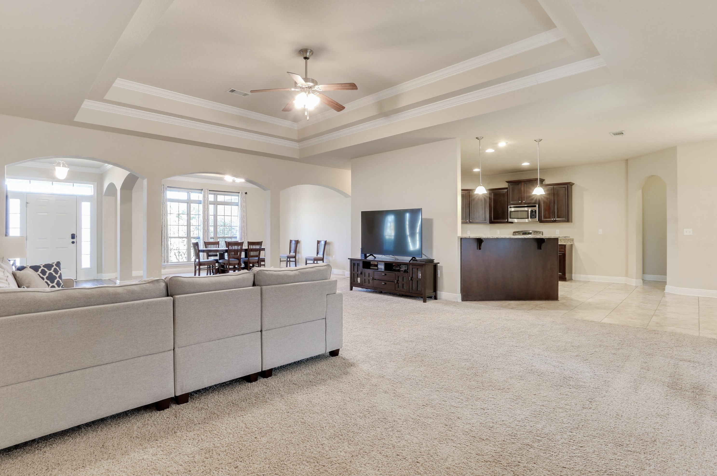 225 Paradise Palm Cir, Crestview FL  32536-5600 exterior