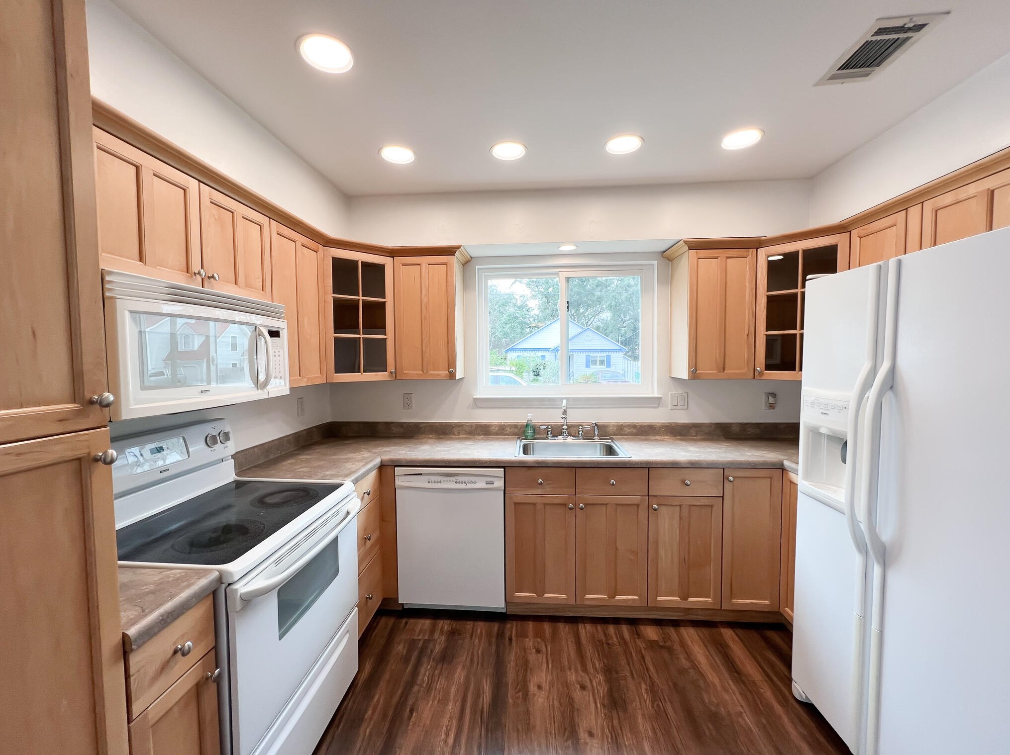 617 Lloyd St, Fort Walton Beach FL 32547-7121 exterior