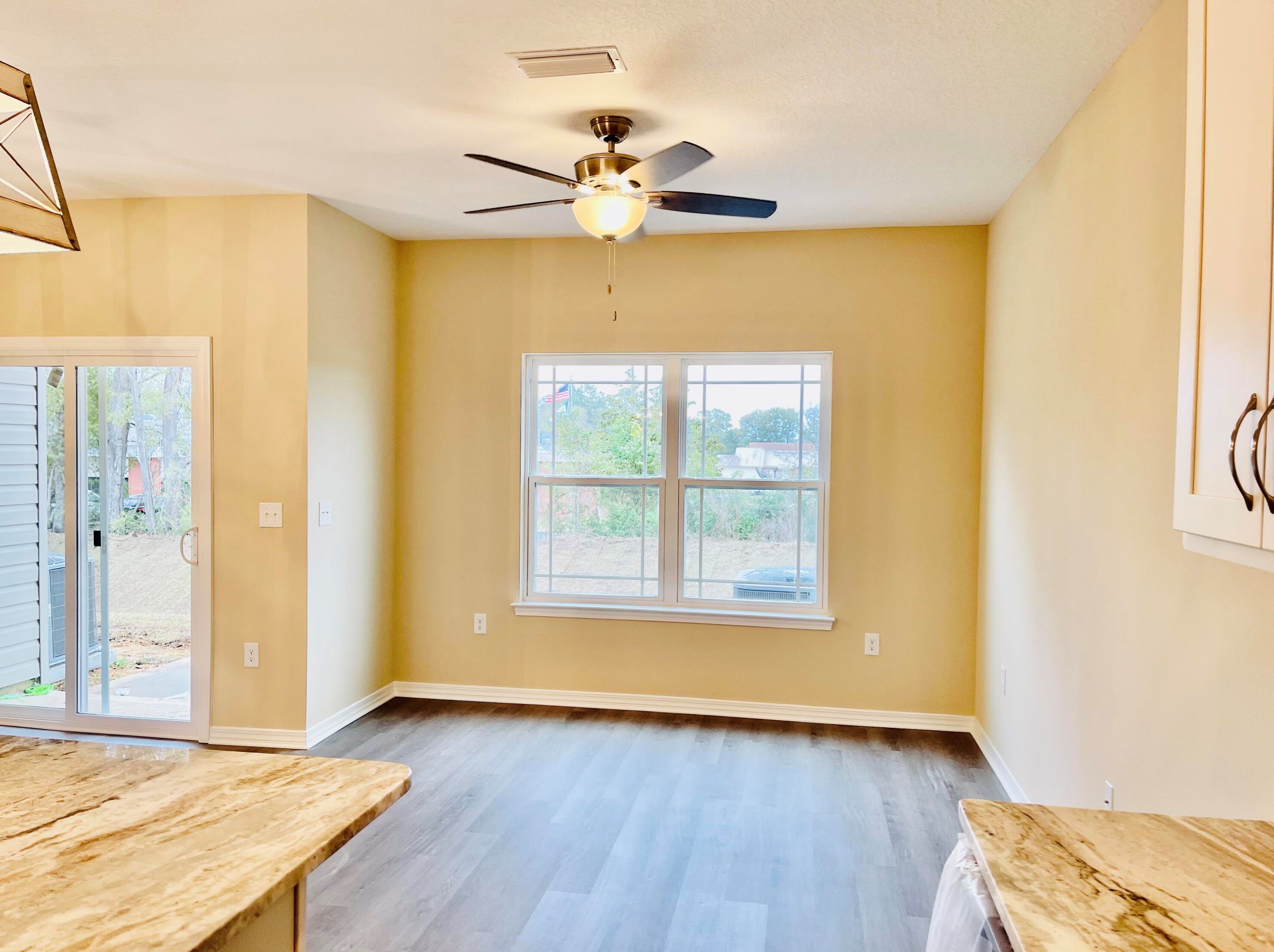 808 Carlton St, Crestview FL  32539-2926 exterior