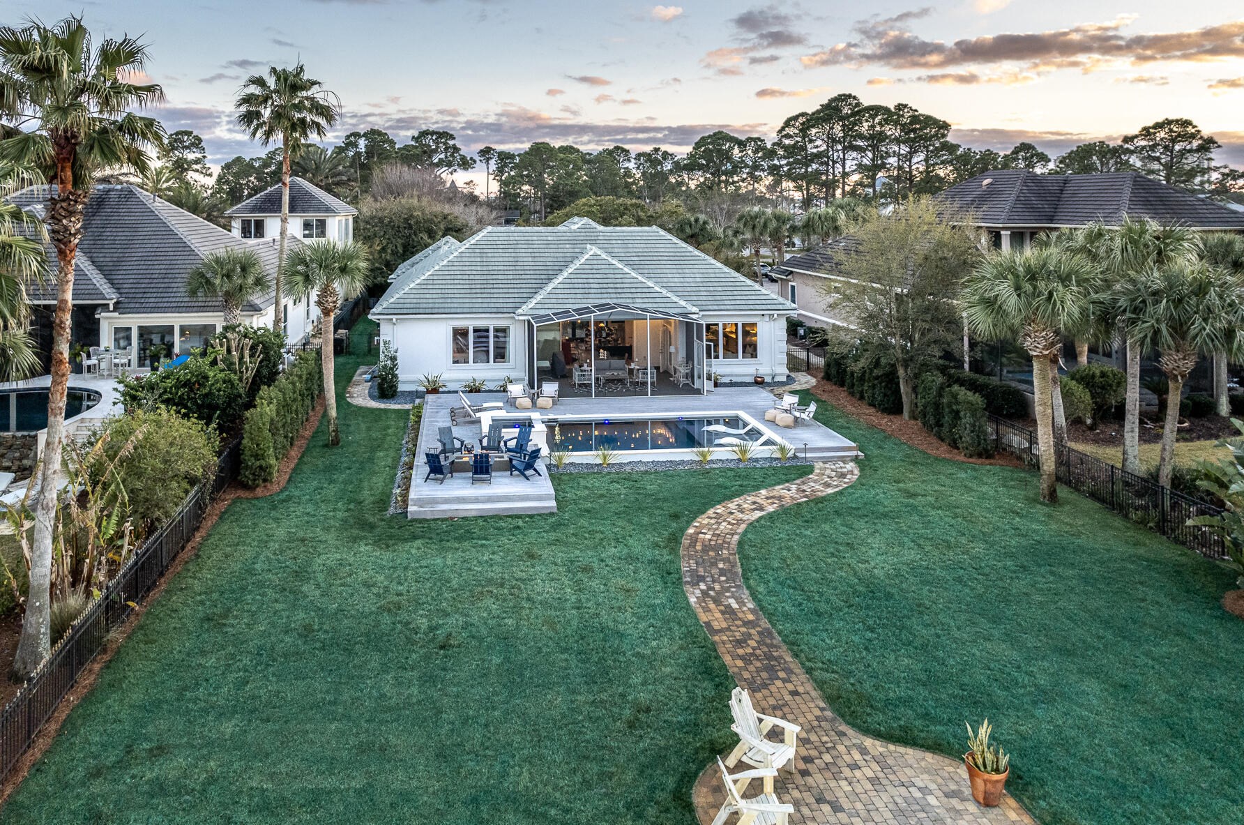 151 Crst Dr, Destin FL 32550-3929 exterior