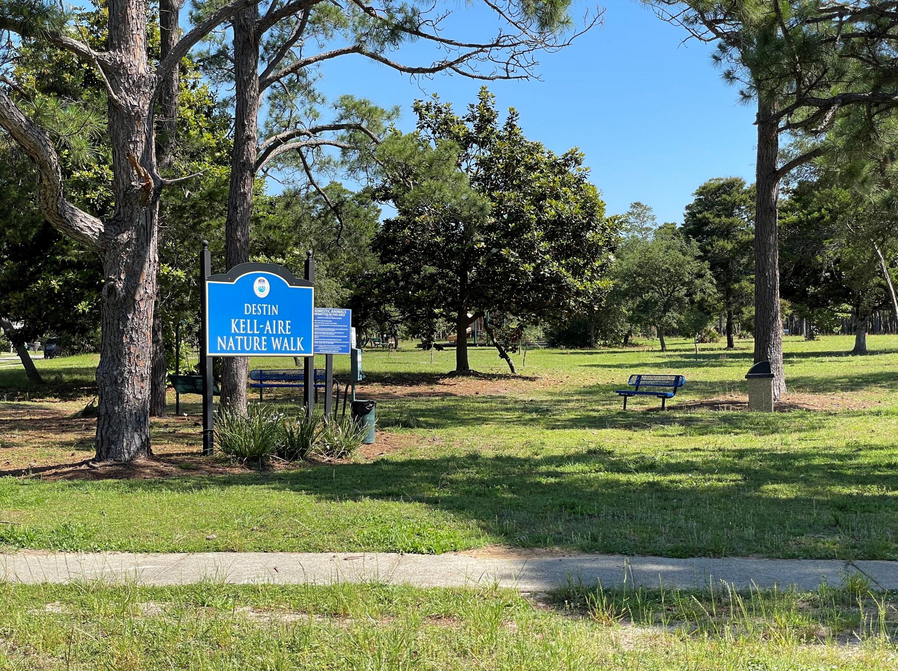 810 Spanish Moss Trl, Destin FL  32541-2607 exterior