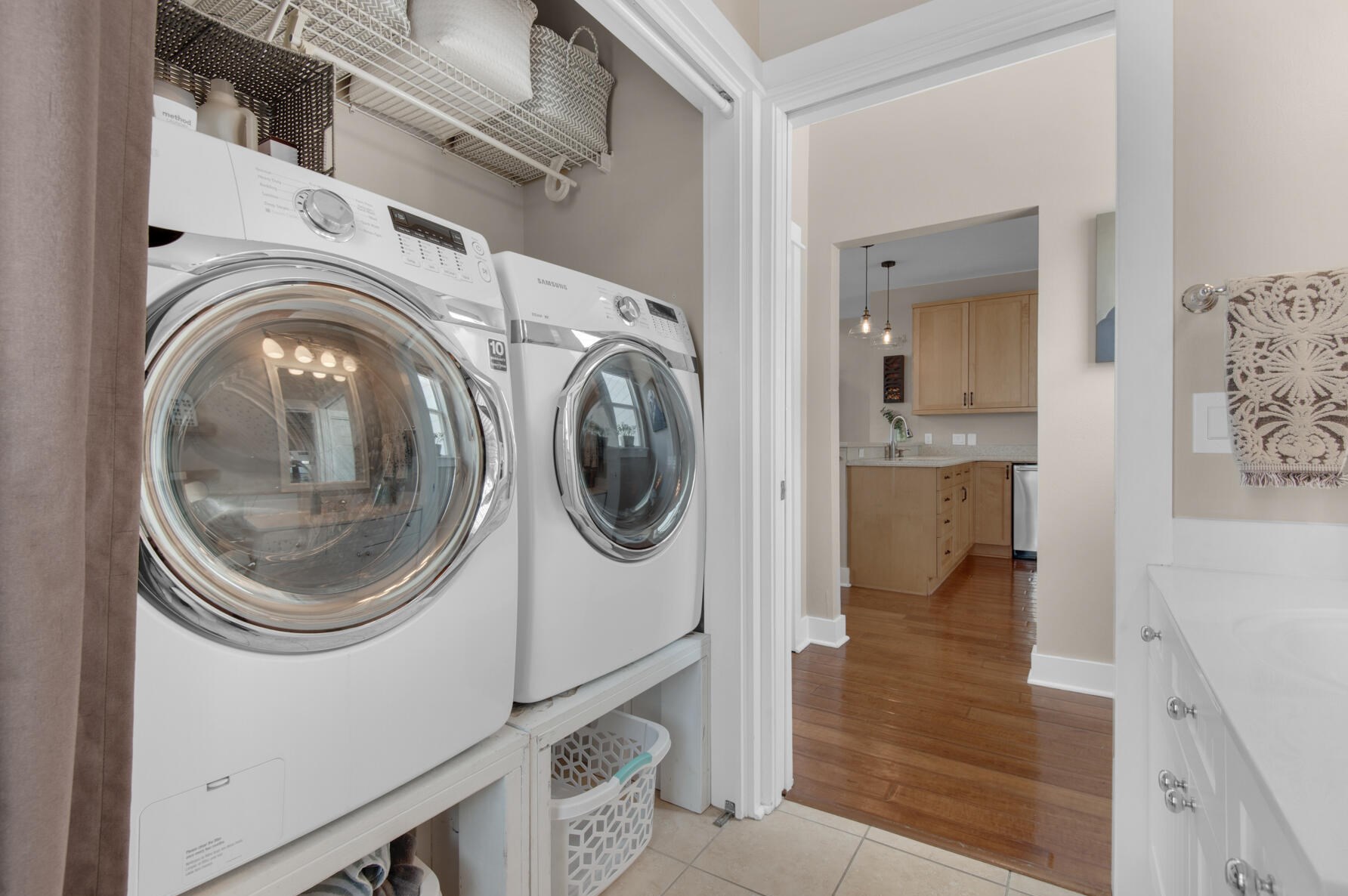 229 Tecumseh Ln, Mary Esther FL  32569-2220 exterior