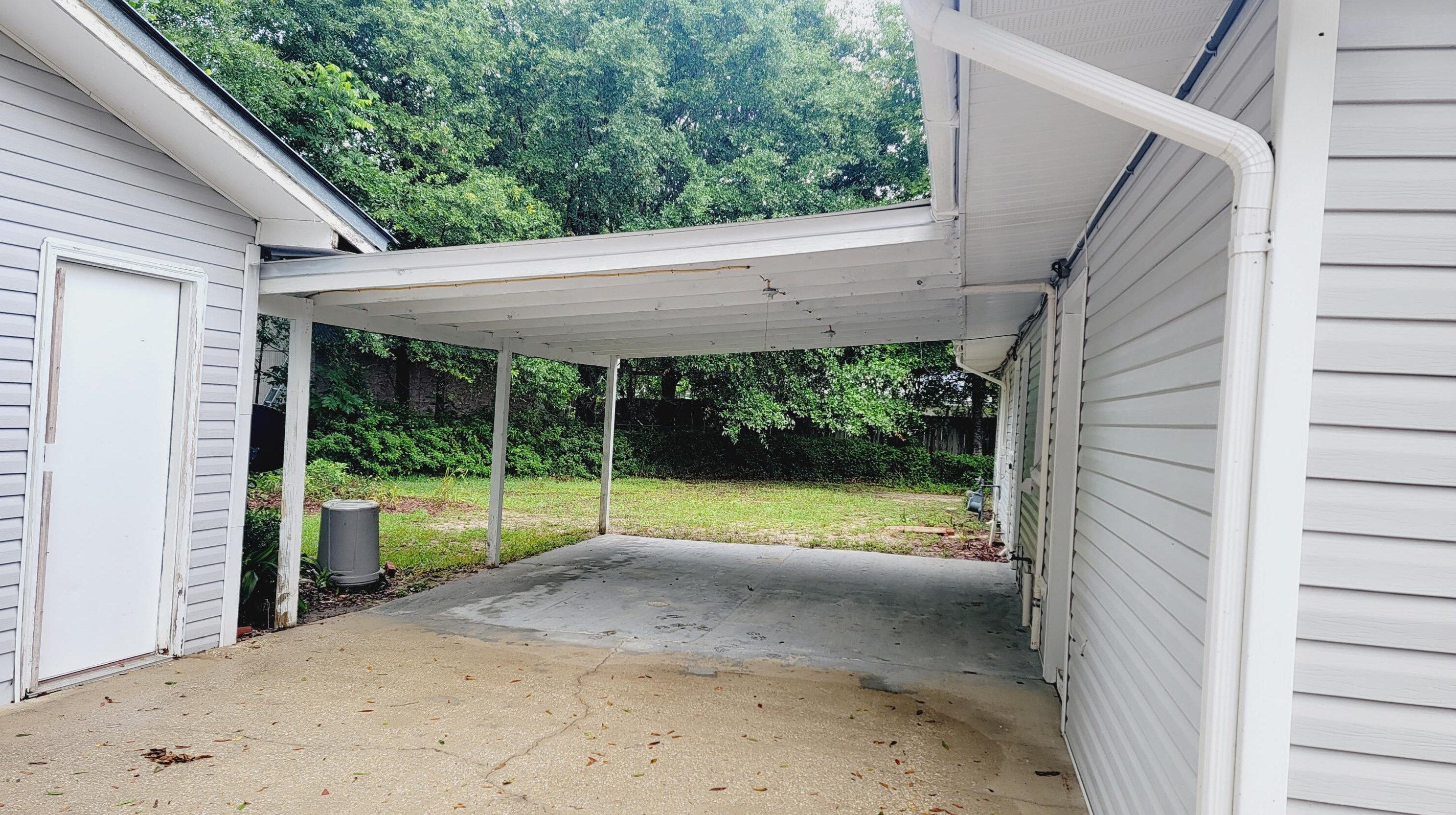 109 North Ave, Crestview FL  32536-2333 exterior