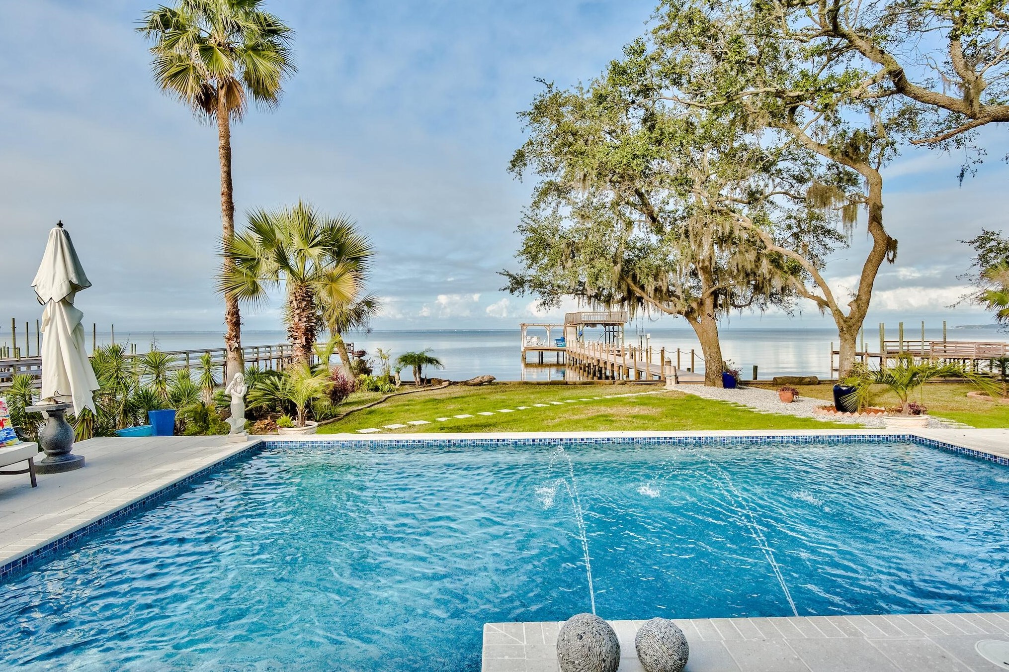 320 Hideaway Bay Dr, Destin FL  32550-6008 exterior