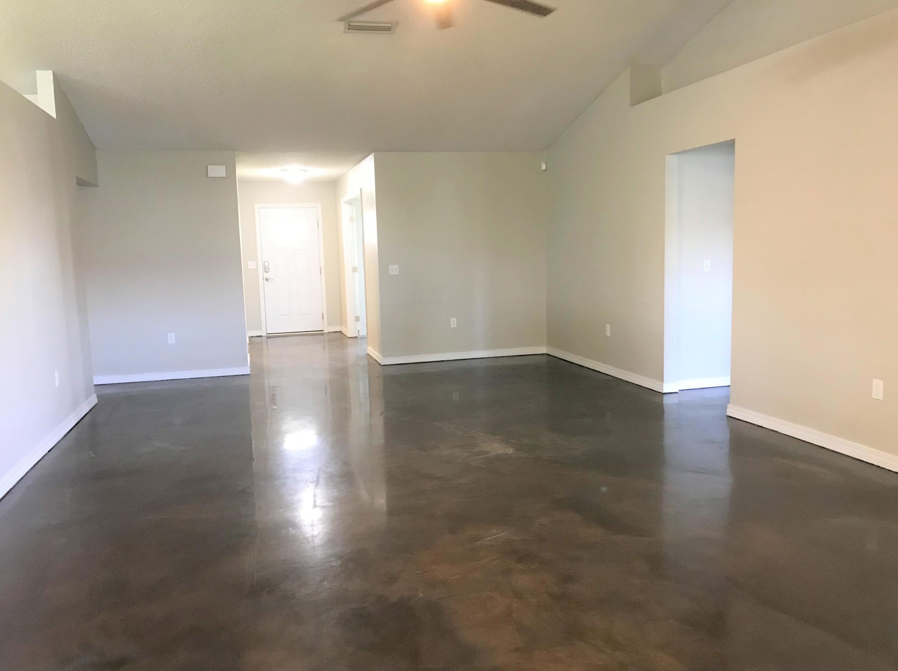 125 Strike Eagle Dr, Crestview FL  32536-2240 exterior