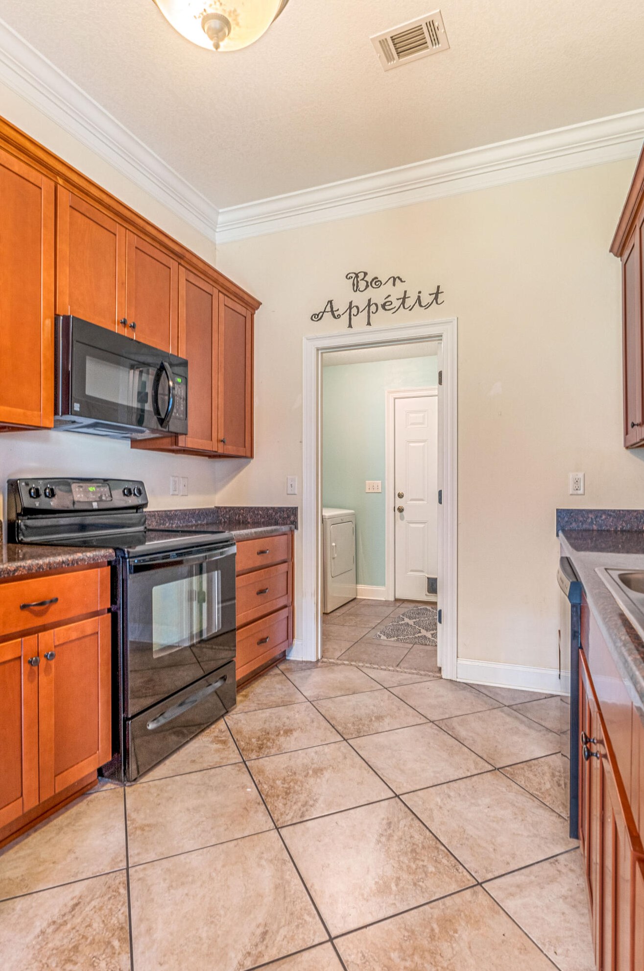 111 Trevor Ct, Crestview FL  32536-5001 exterior