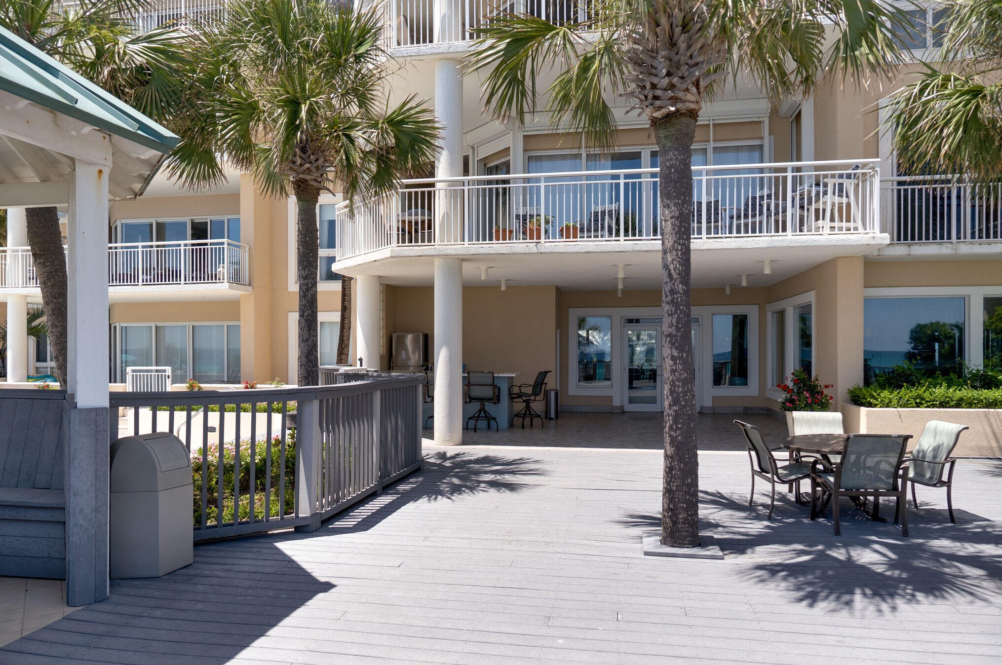 950 Grand Villas Dr, Destin FL 32550-4178 exterior