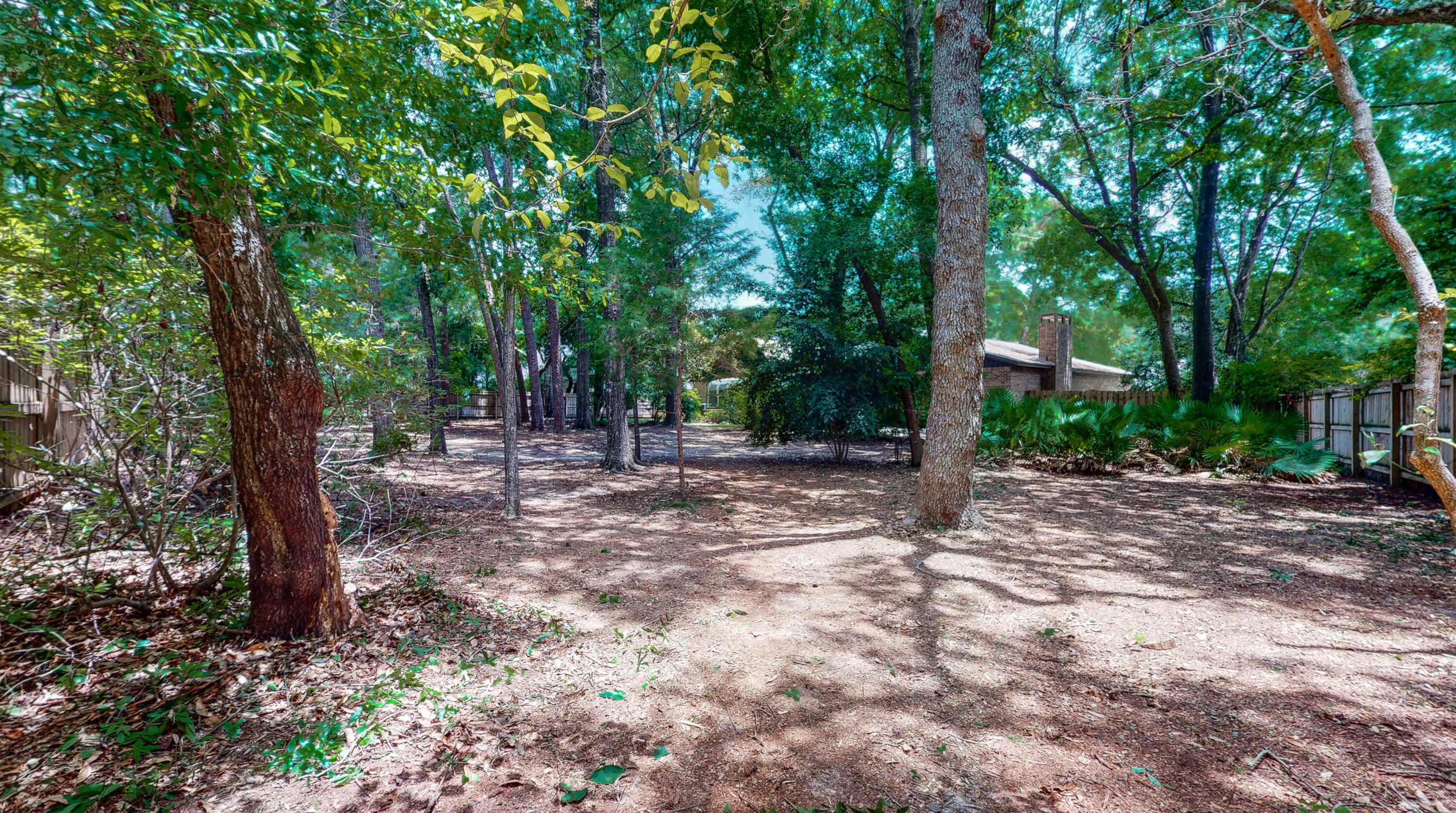 2419 Rocky Shores Dr, Niceville FL  32578-2370 exterior