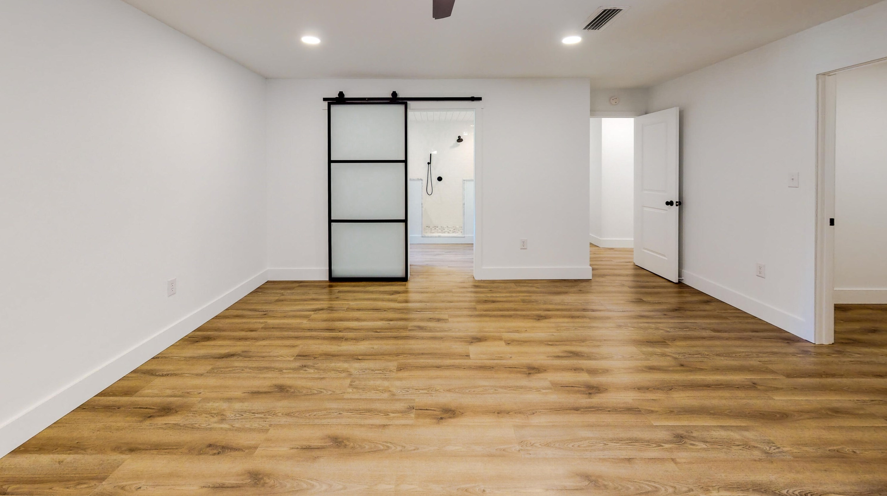 2419 Rocky Shores Dr, Niceville FL  32578-2370 exterior