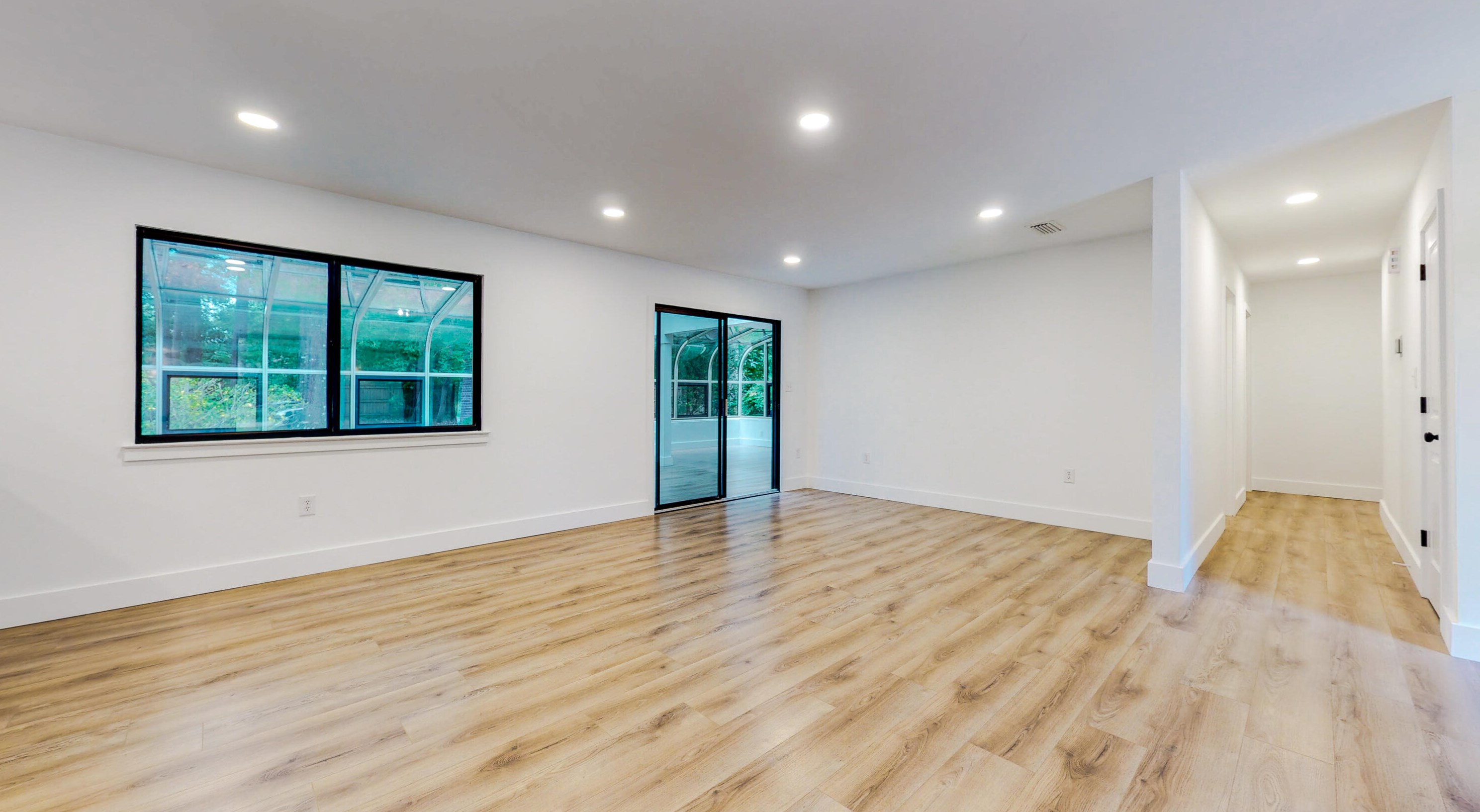 2419 Rocky Shores Dr, Niceville FL  32578-2370 exterior