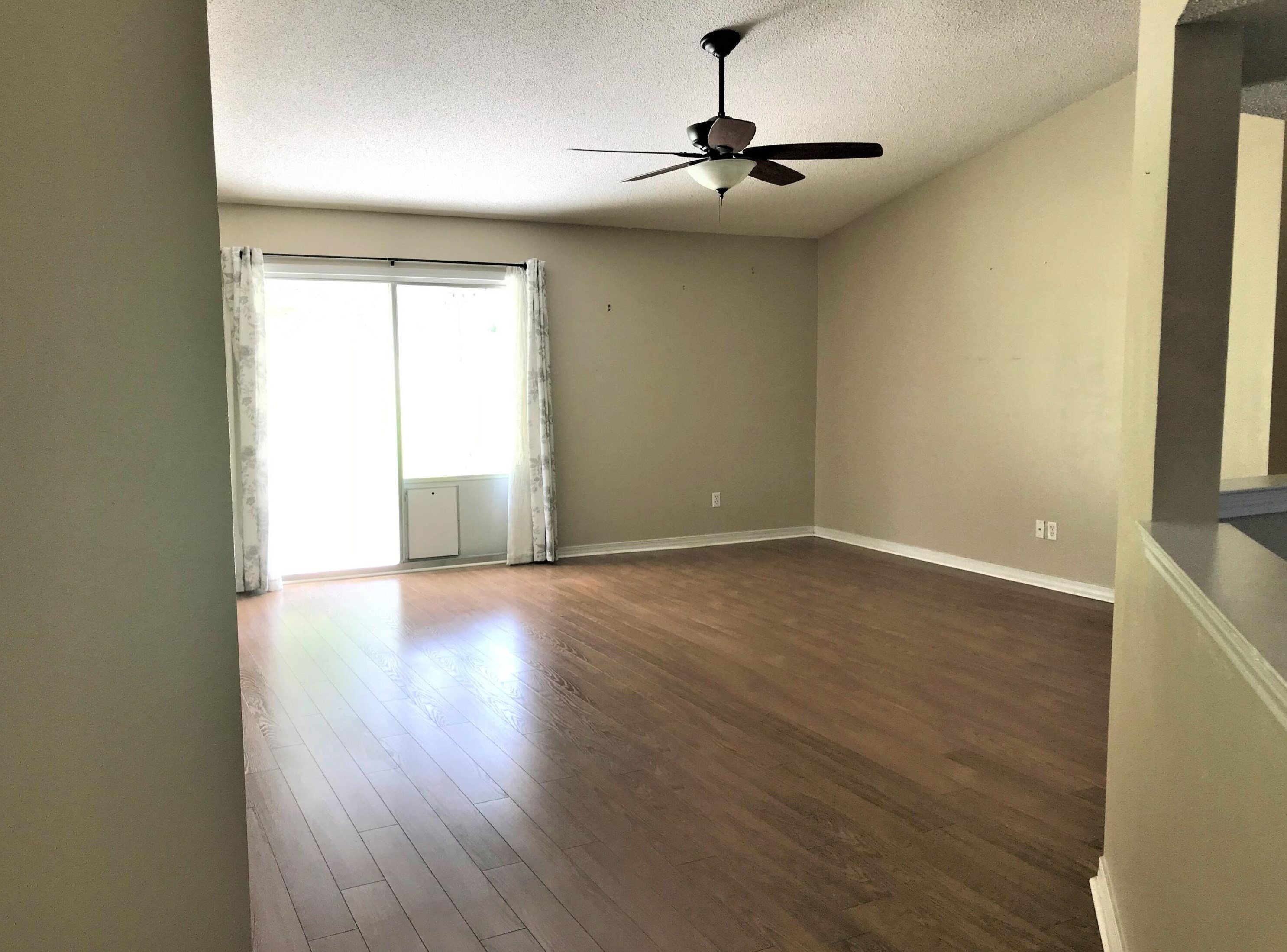 335 Egan Dr, Crestview FL  32536-5426 exterior