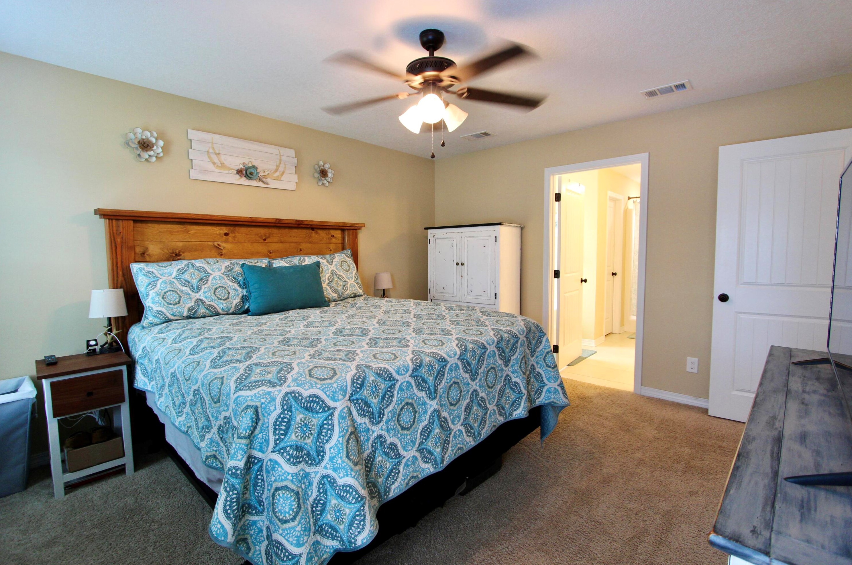 495 Eisenhower Dr, Crestview FL  32539-6953 exterior