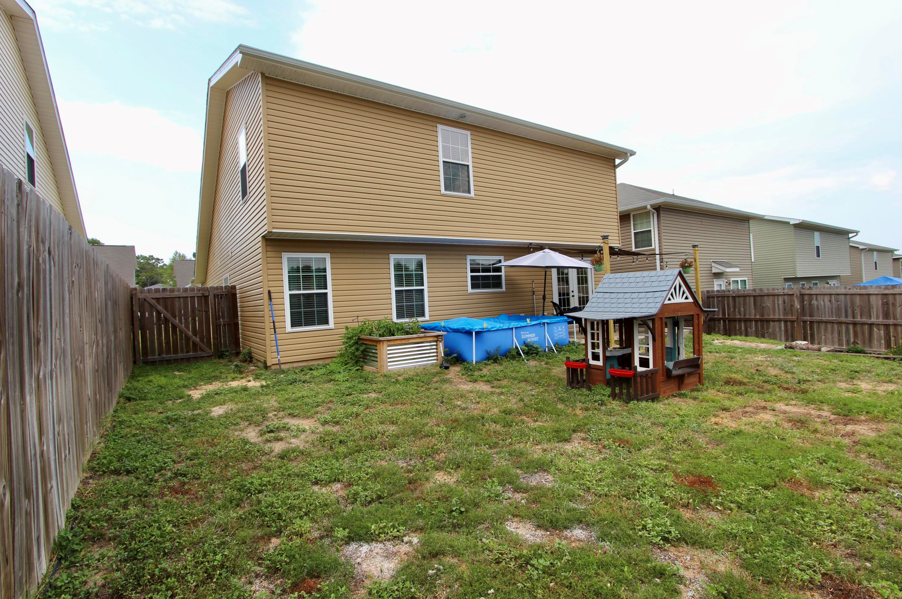 495 Eisenhower Dr, Crestview FL  32539-6953 exterior