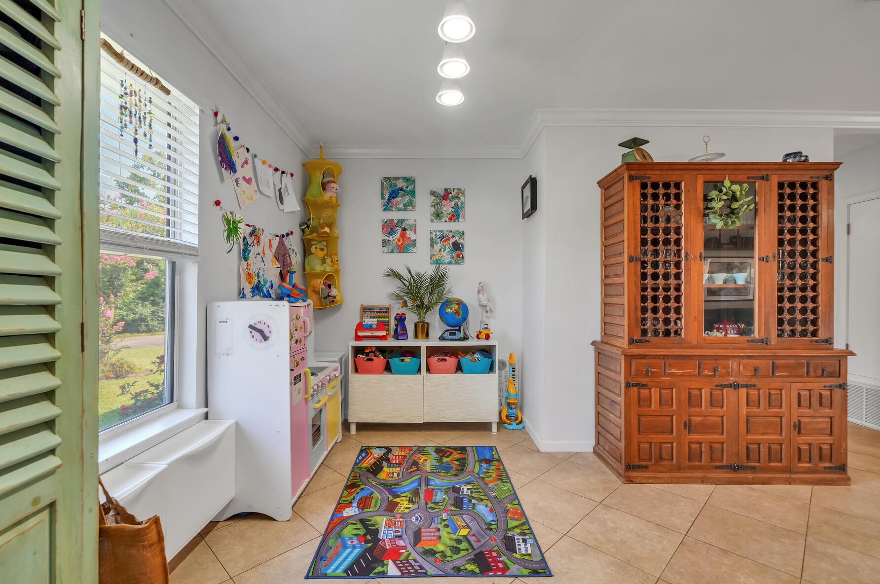 1020 Quail Holw Dr, Mary Esther FL  32569-3406 exterior