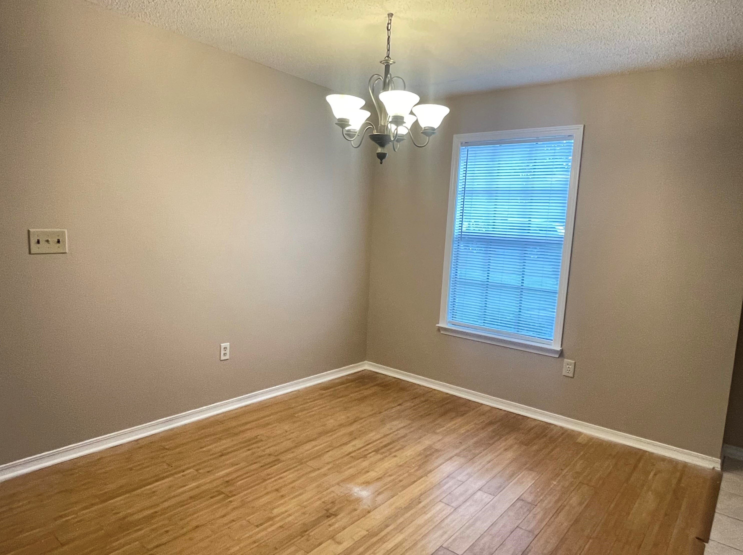 421 Juniper Dr, Crestview FL  32536-9224 exterior
