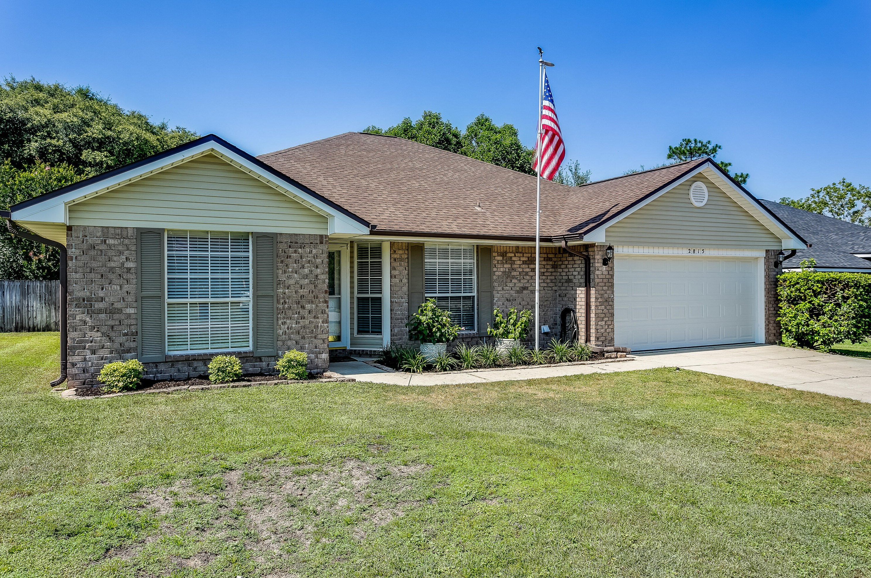2815 Atoka Trl, Crestview FL  32539-5750 exterior
