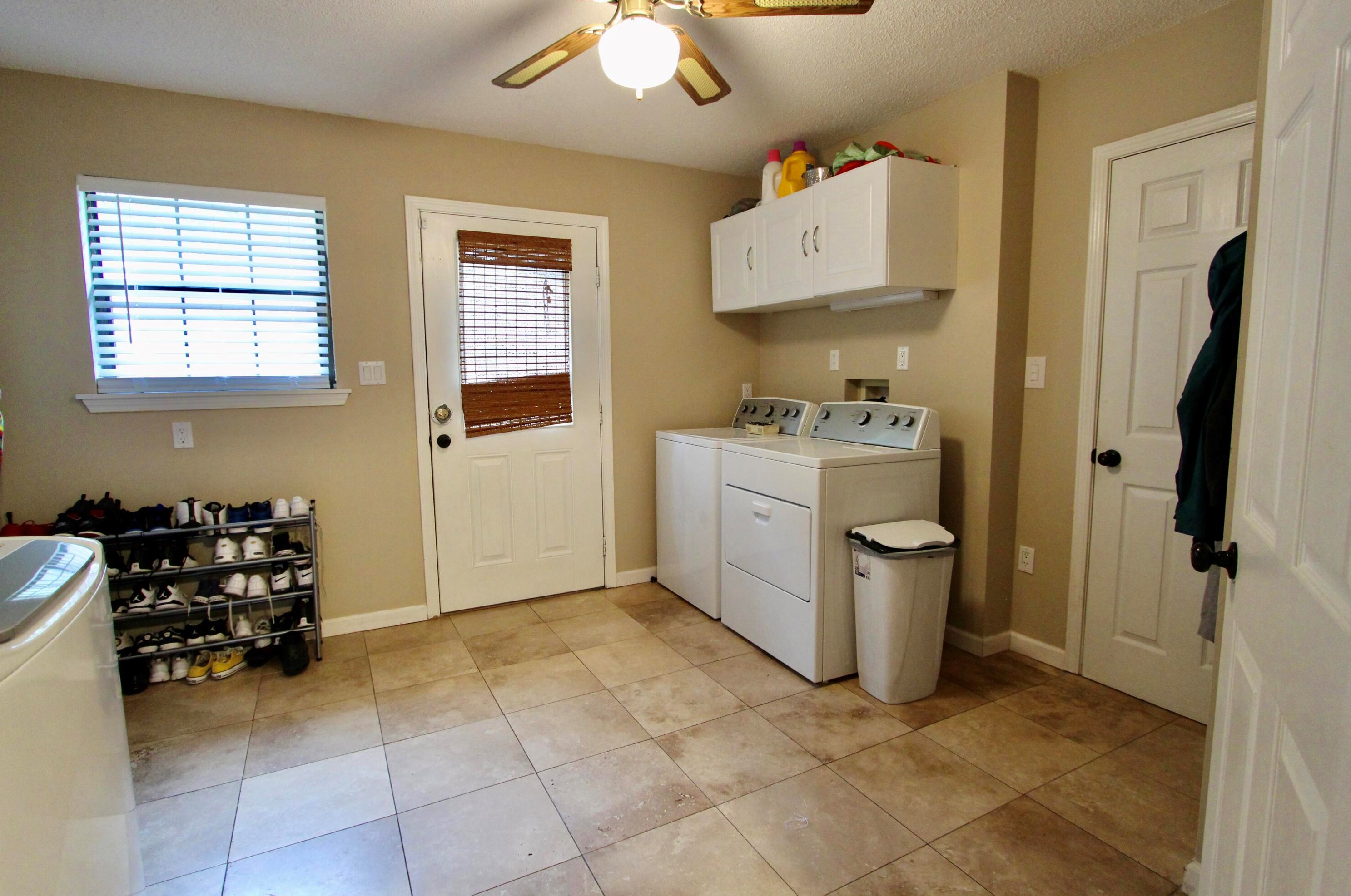 214 Country Club Dr, Crestview FL  32536-8426 exterior