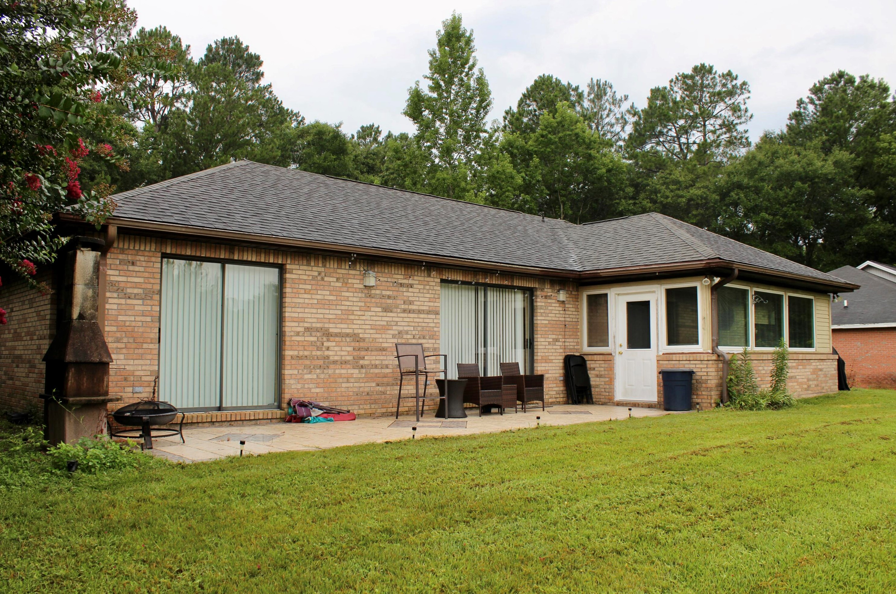 214 Country Club Dr, Crestview FL  32536-8426 exterior