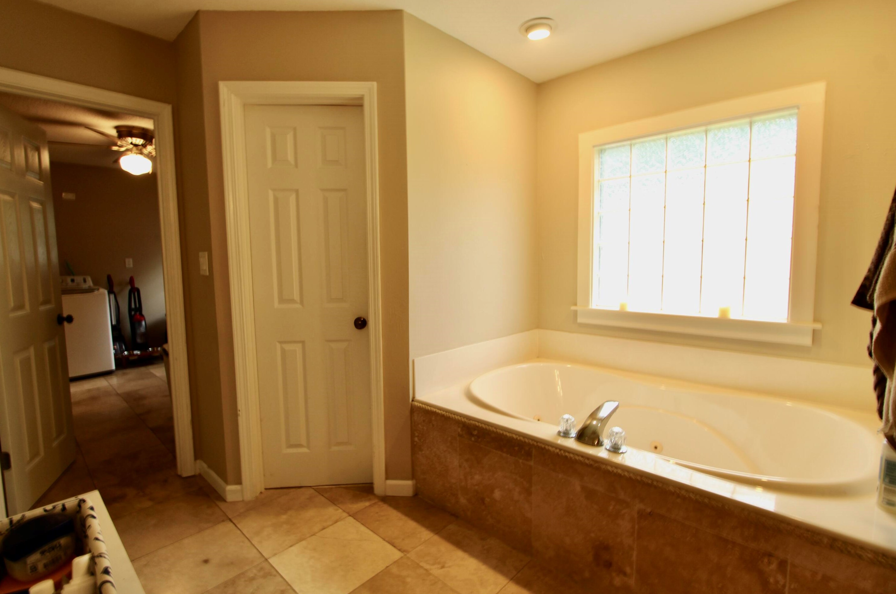 214 Country Club Dr, Crestview FL  32536-8426 exterior