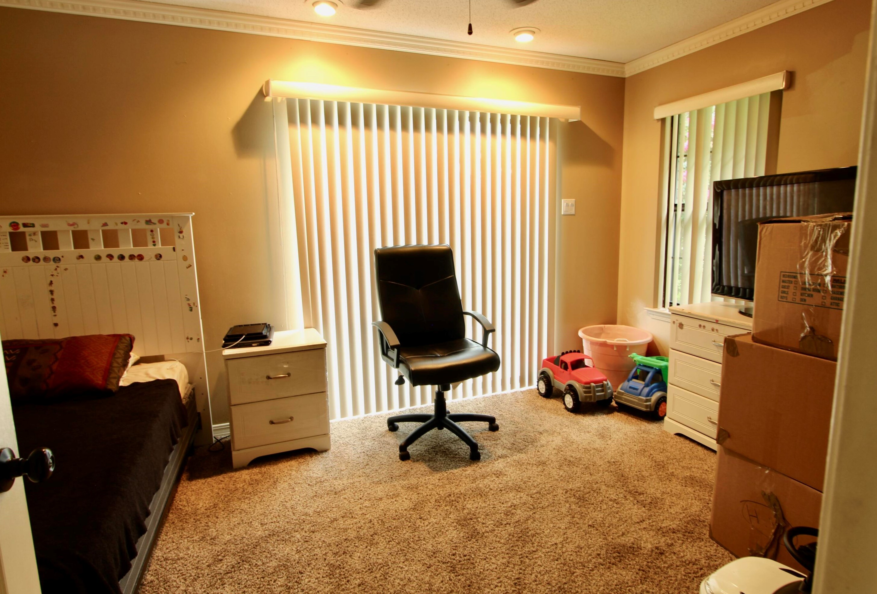 214 Country Club Dr, Crestview FL  32536-8426 exterior