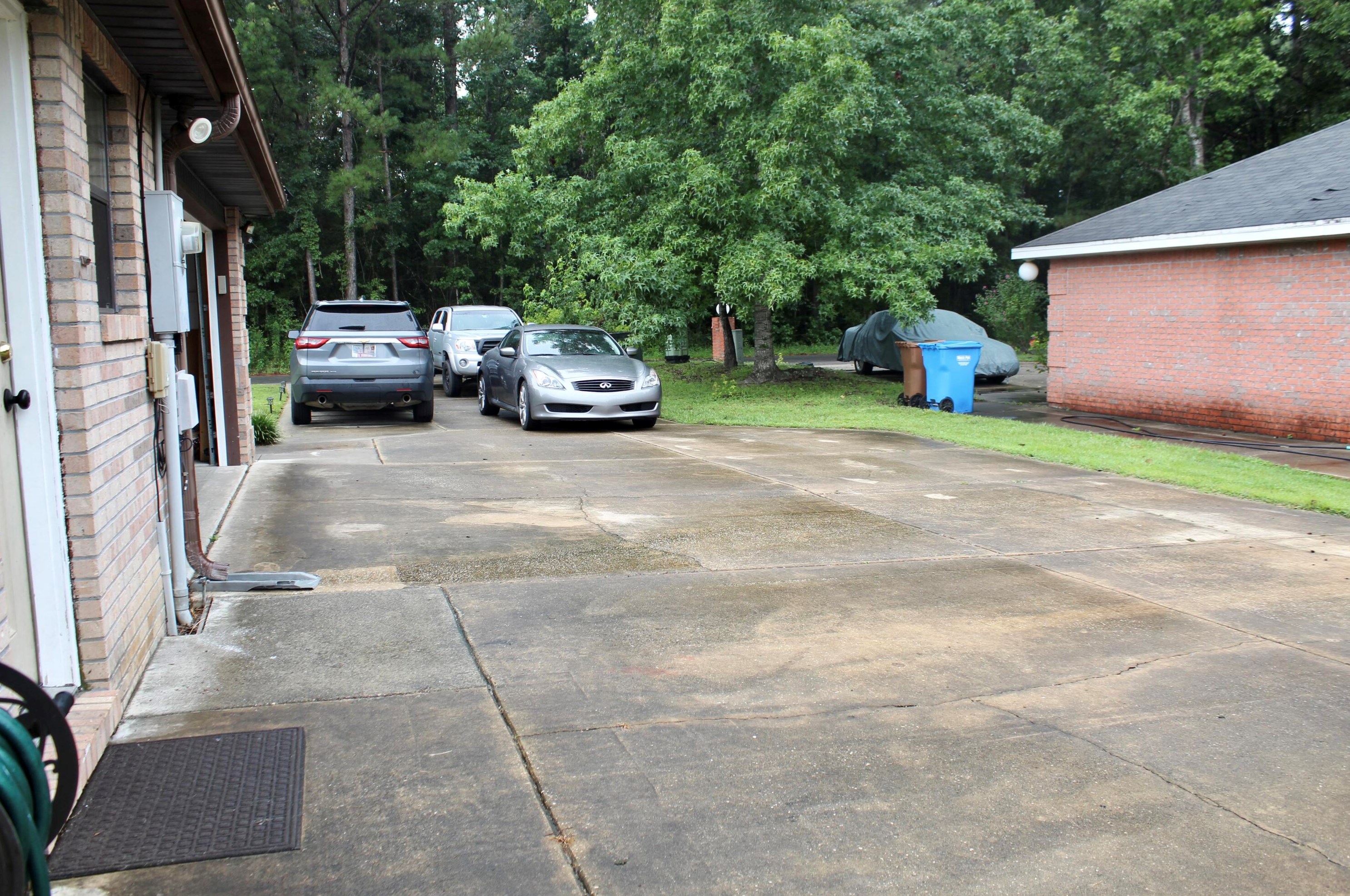 214 Country Club Dr, Crestview FL  32536-8426 exterior