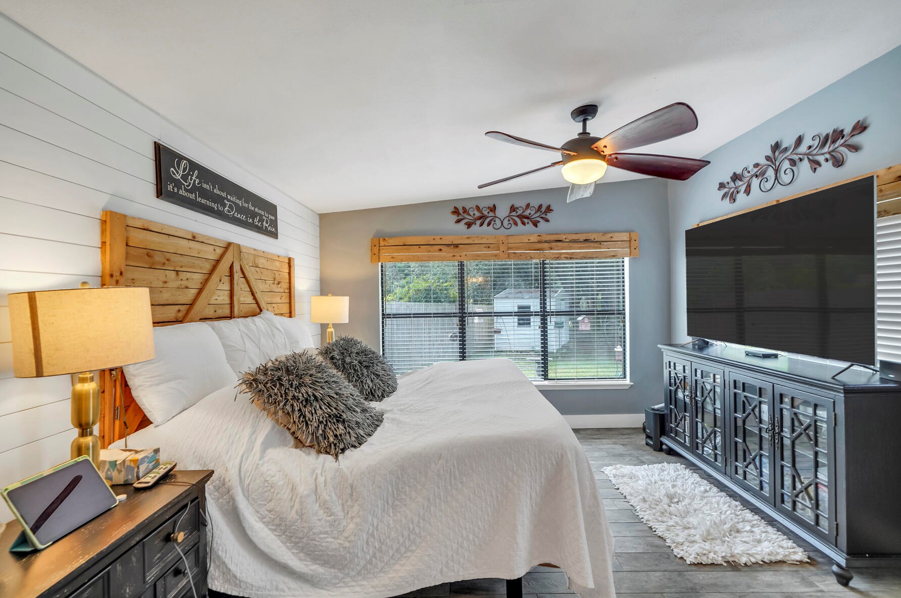 364 Gardner Dr, Fort Walton Beach FL  32548-5143 exterior