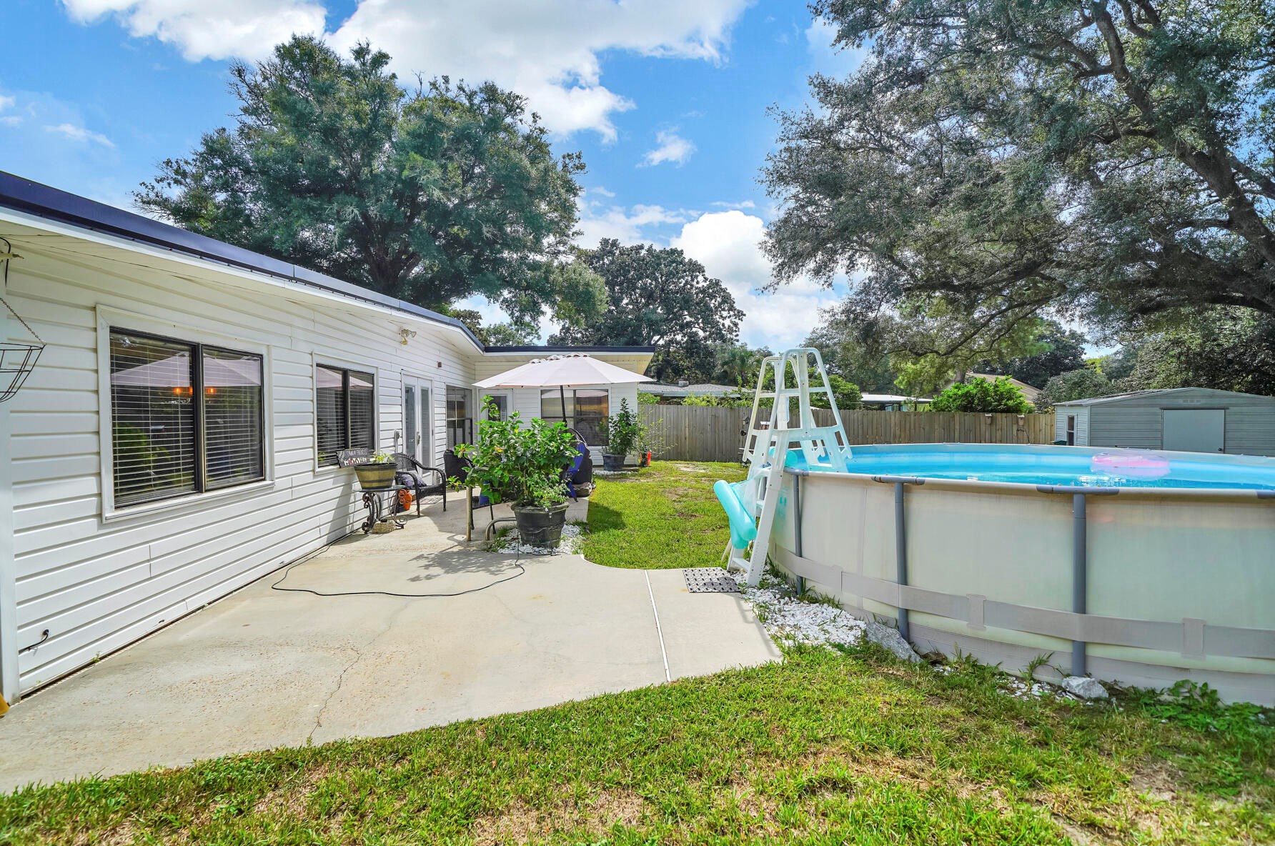 364 Gardner Dr, Fort Walton Beach FL  32548-5143 exterior