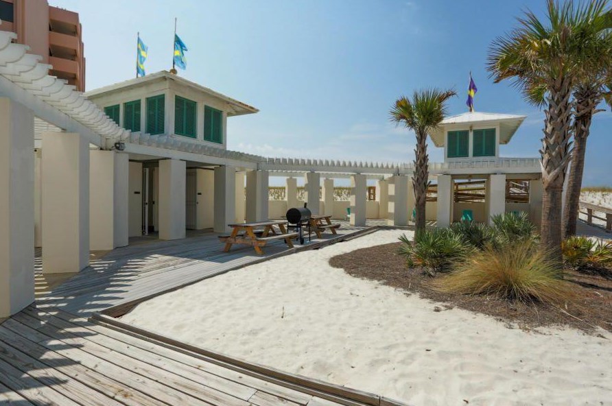 61 Lands End Dr, Destin FL  32541-5044 exterior