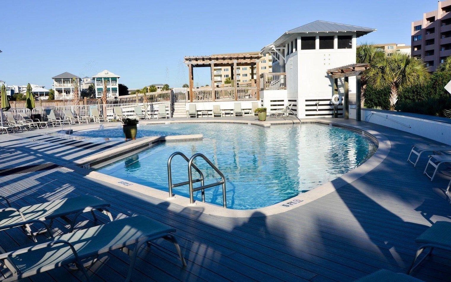 61 Lands End Dr, Destin FL  32541-5044 exterior