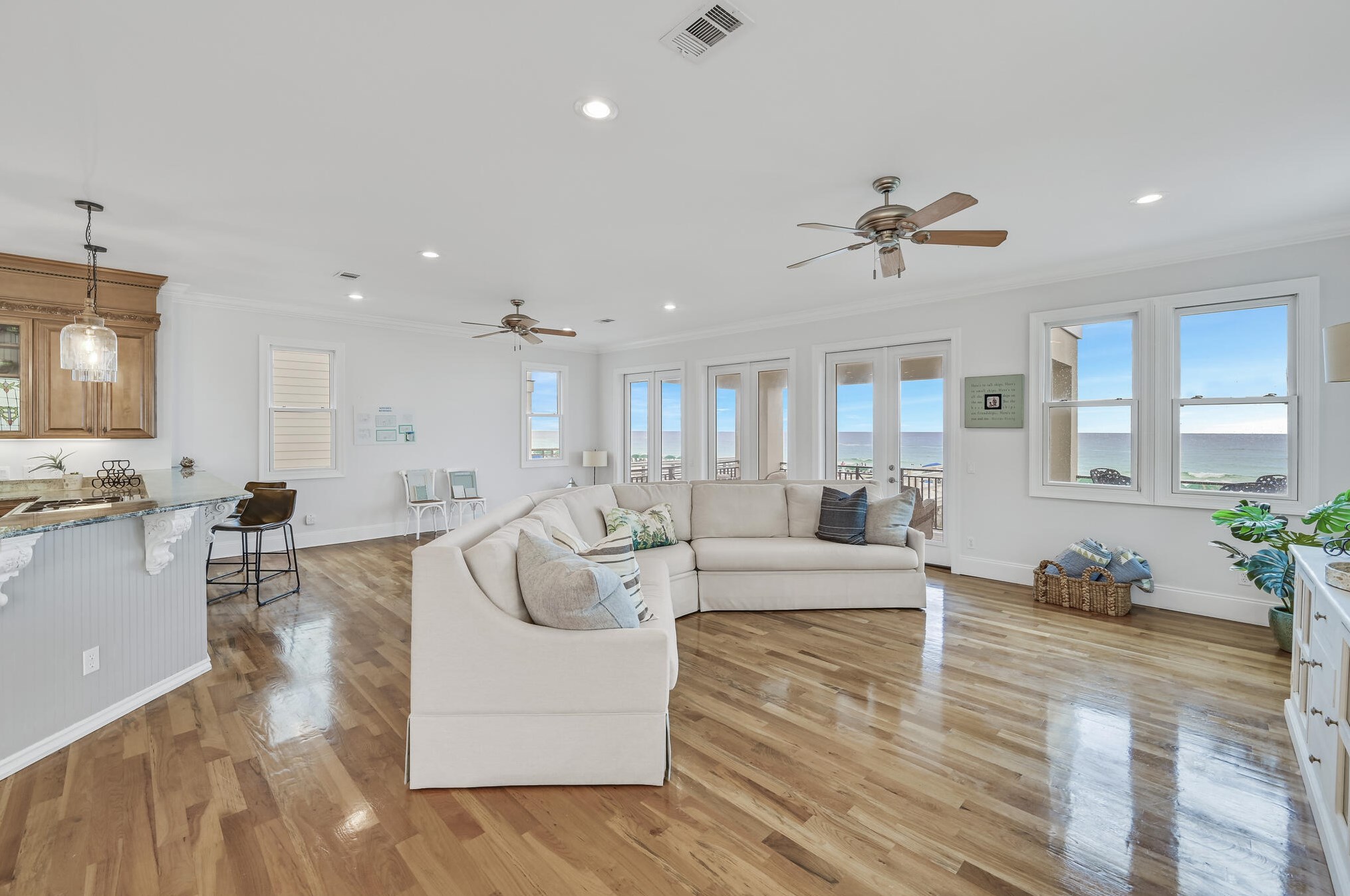 61 Lands End Dr, Destin FL  32541-5044 exterior