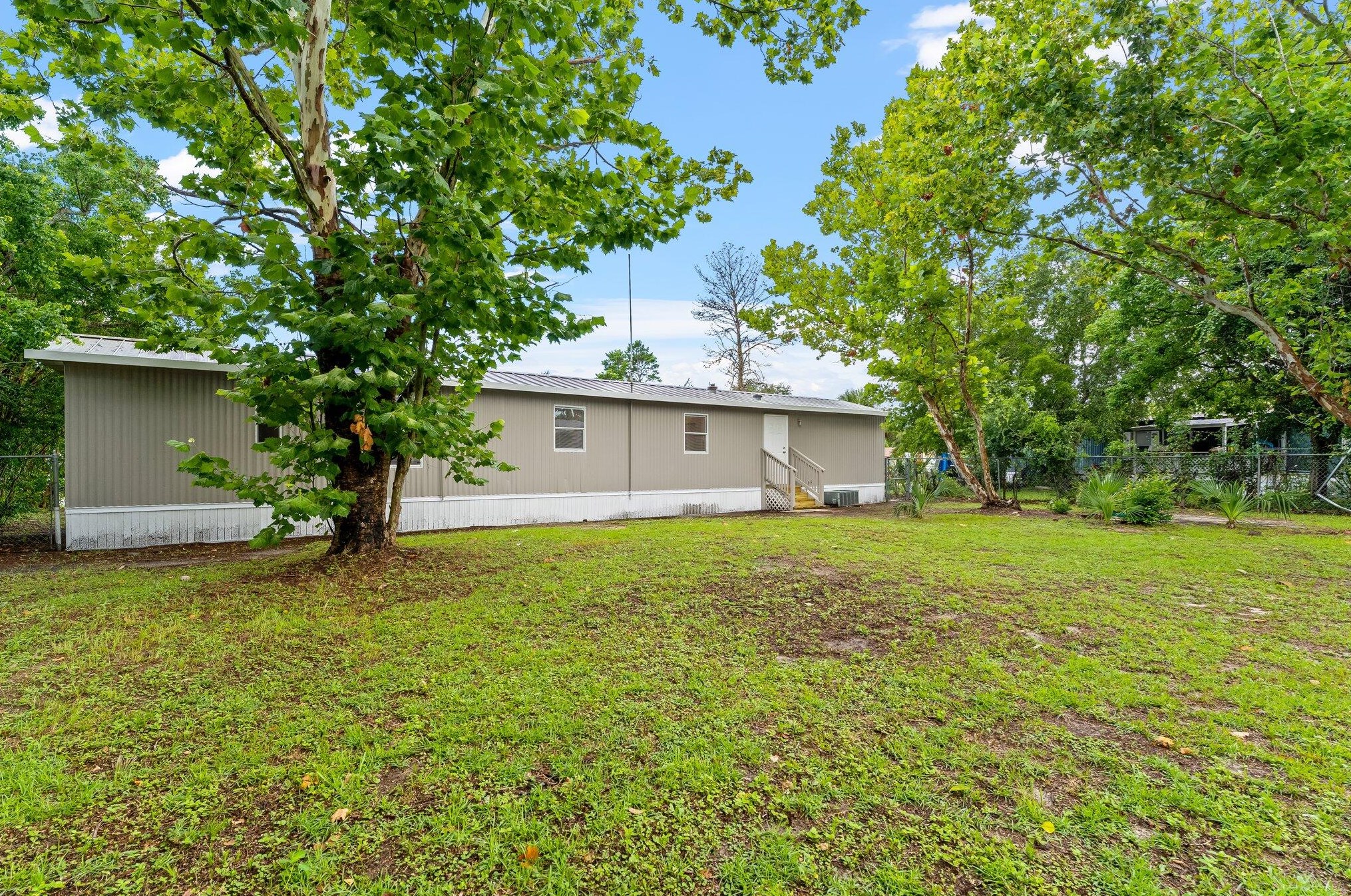 603 Live Oak Ln, Panama City FL  32408-5202 exterior