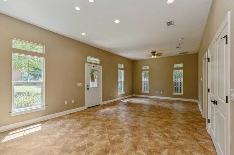 1457 Mill Creek Dr, Crestview FL  32531-8479 exterior
