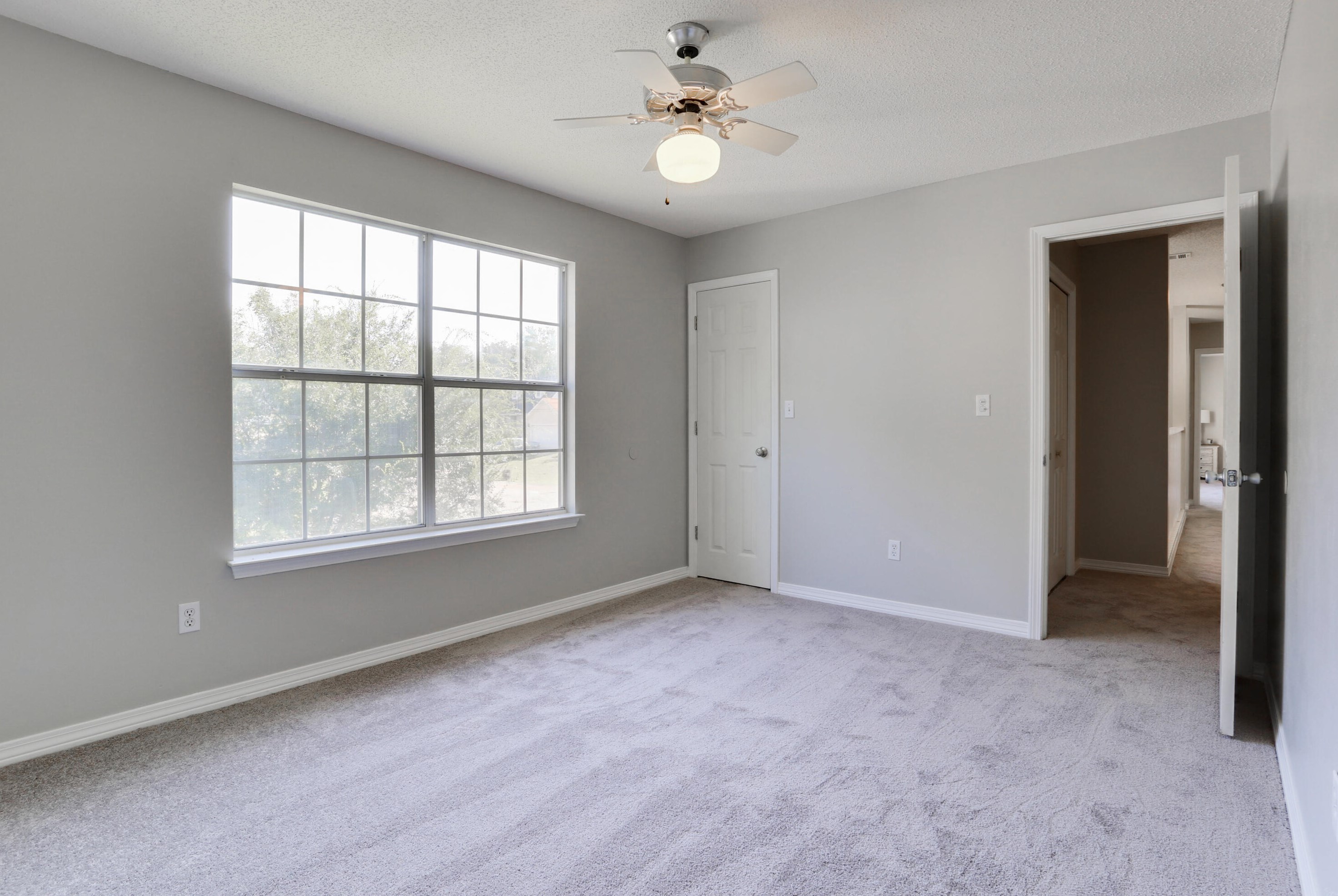 512 Hillview Cir, Crestview FL  32536-9264 exterior