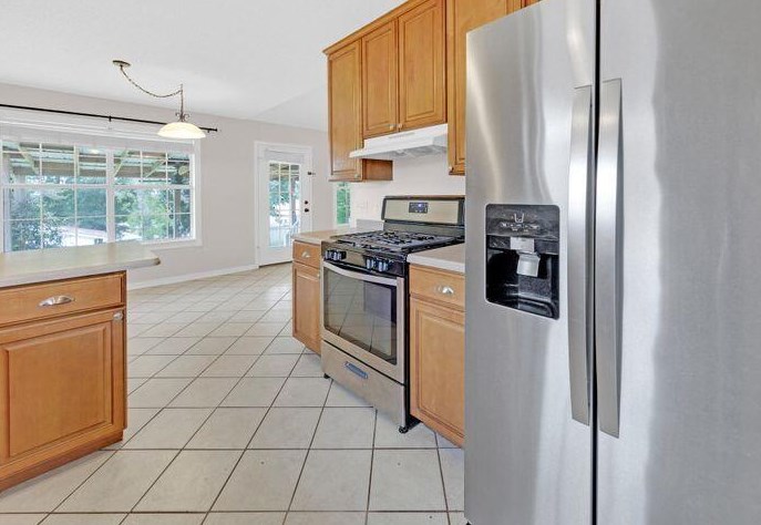 5132 Whitehurst Ln, Crestview FL  32536-2205 exterior
