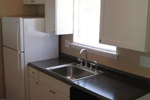 545 Hickory Ave, Niceville, FL 32578 - Photo 3