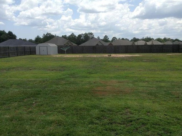 6210 Lapis Ln, Crestview FL  32539-5425 exterior